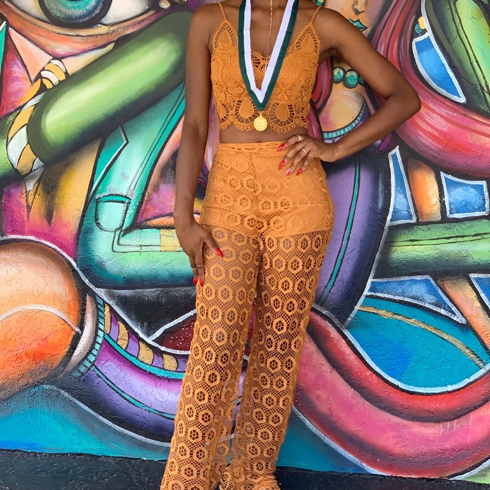 Two piece crochet set